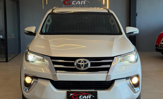 Toyota Hilux CD SRX 4x4 2.8 TDI 16V Diesel Aut. 2017 Diesel-0
