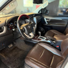 Toyota Hilux CD SRX 4x4 2.8 TDI 16V Diesel Aut. 2017 Diesel-9