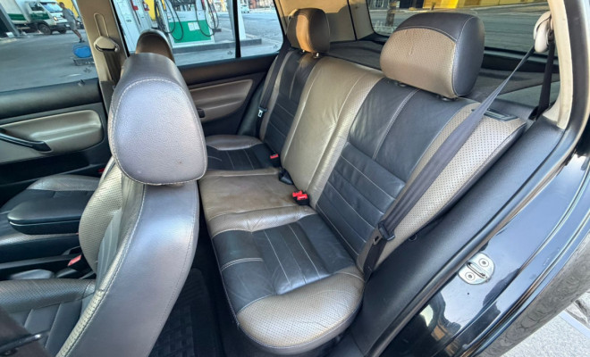 VW - VolksWagen Golf Sportline 1.6l 8v 2009 Flex-7