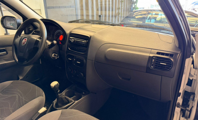 Fiat Strada Working 1.4 mpi Fire Flex 8V CE 2013 Flex-10