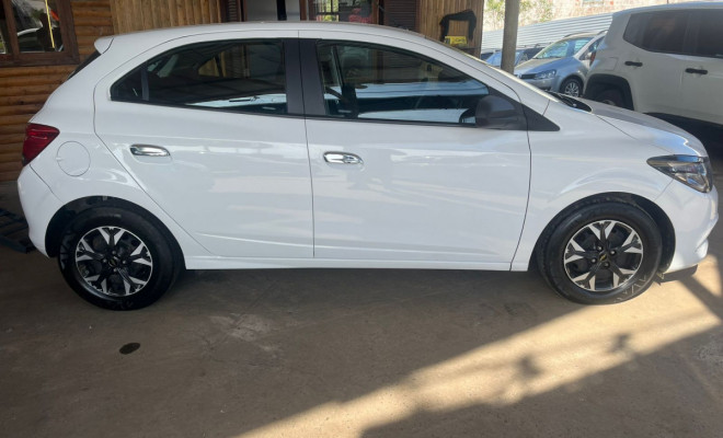 GM - Chevrolet ONIX HATCH Joy 1.0 8V Flex 5p Mec. 2019 Flex-4