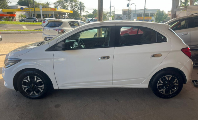 GM - Chevrolet ONIX HATCH Joy 1.0 8V Flex 5p Mec. 2019 Flex-2