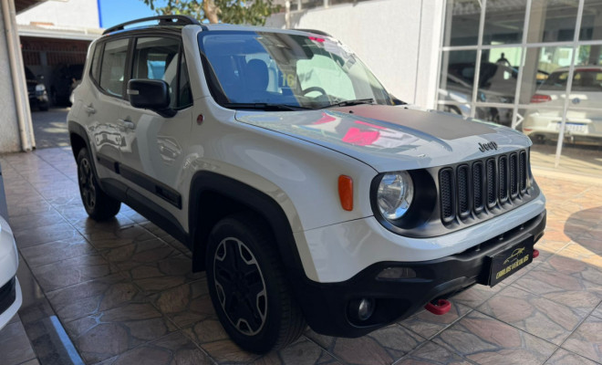 Jeep Renegade Trailhawk 2.0 4x4 TB Diesel Aut 2016 Diesel-1