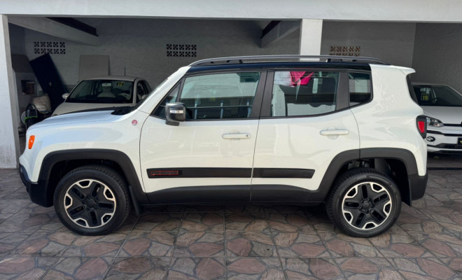 Jeep Renegade Trailhawk 2.0 4x4 TB Diesel Aut 2016 Diesel-4