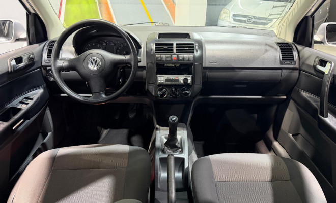 VW - VolksWagen Polo 1.6 Mi/S.Ouro 1.6 Mi Tot.Flex 8V 5p 2007 Flex-4