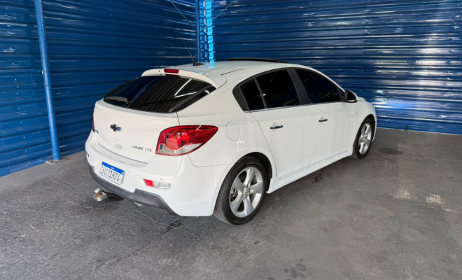 GM - Chevrolet CRUZE HB Sport LTZ 1.8 16V FlexP. 5p Aut 2013 Flex-3