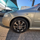 GM - Chevrolet Astra Sed. Advant. 2.0 8V MPFI FlexP. 4p 2011 Flex-9