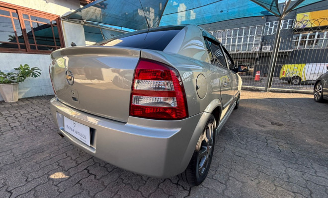 GM - Chevrolet Astra Sed. Advant. 2.0 8V MPFI FlexP. 4p 2011 Flex-5