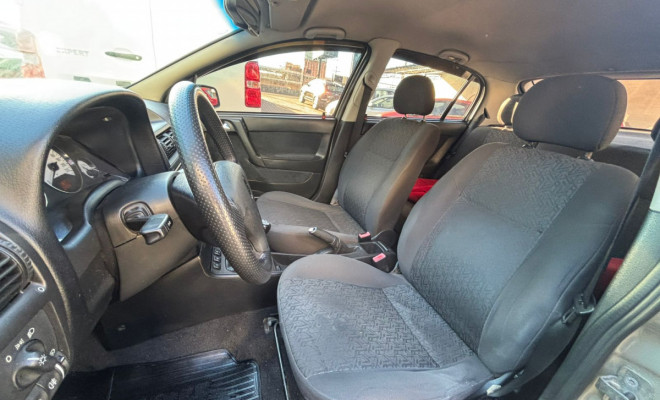 GM - Chevrolet Astra Sed. Advant. 2.0 8V MPFI FlexP. 4p 2011 Flex-0