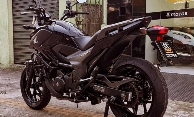 HONDA NC 750X ano 2015-2