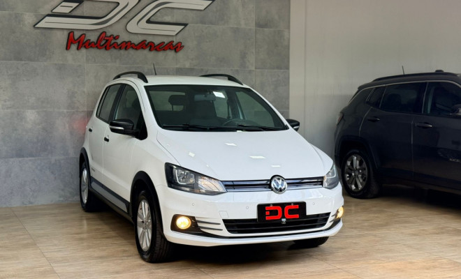VW - VolksWagen Fox TRACK 1.0 Flex 12V 5p 2016 Flex-0