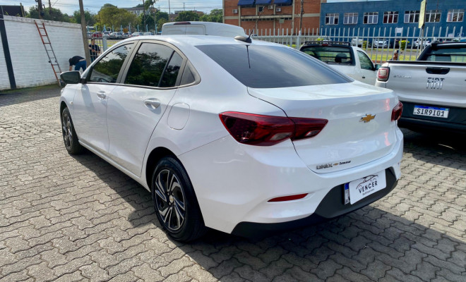 GM - ONIX SEDAN Plus LT 1.0 12V TB Aut. - 2024-1
