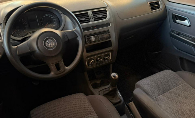 VW - VolksWagen Fox 1.0 Mi Total Flex 8V 5p 2014 Flex-7