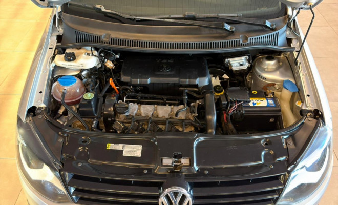 VW - VolksWagen Fox 1.0 Mi Total Flex 8V 5p 2014 Flex-16
