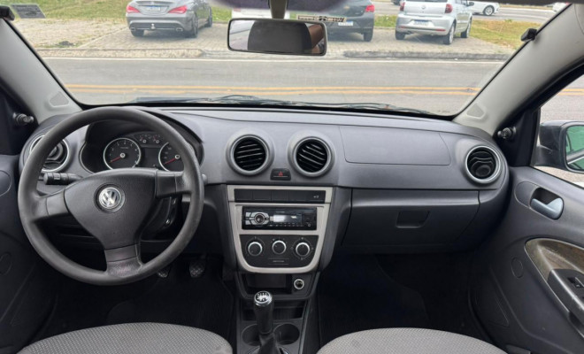 VW - VolksWagen VOYAGE 1.0/1.0 City Mi Total Flex 8V 4p 2012 Flex-12
