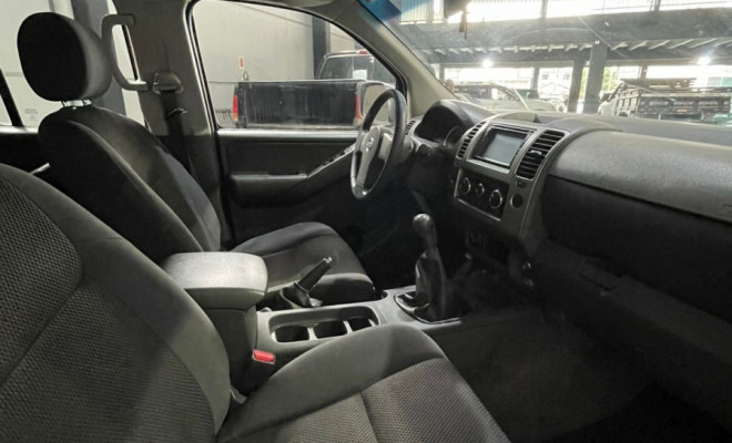 Nissan Frontier S CD 4x4 2.5 TB Diesel 2014 Diesel-6