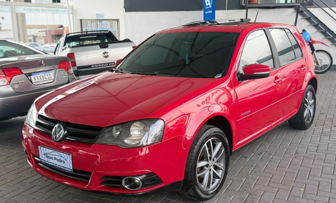 VW - VolksWagen Golf Sportline 1.6 Mi Total Flex 8V 4p 2013 Flex
