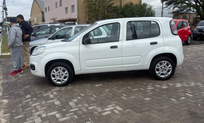 Fiat UNO ATTRACTIVE 1.0 Fire Flex 8V 5p 2016 Flex-0