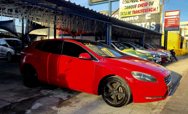 Volvo V40 T-4 2.0 Aut./Mec. 2014 Gasolina-2