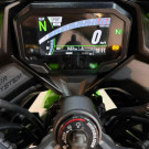 KAWASAKI NINJA ZX-4R 2025 Gasolina-10