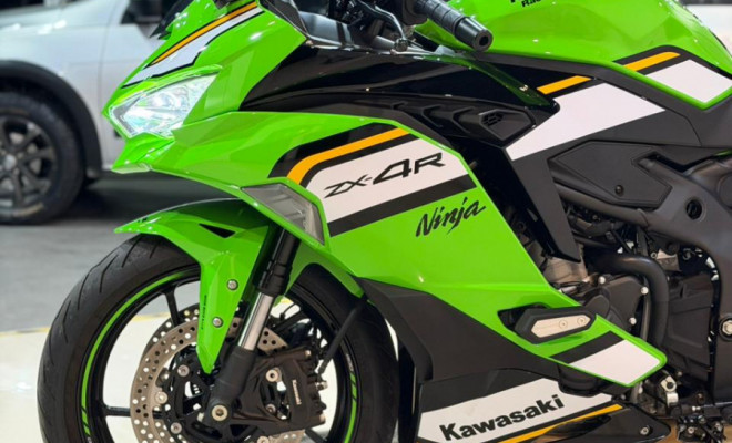 KAWASAKI NINJA ZX-4R 2025 Gasolina-12