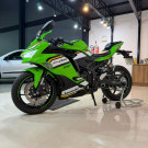 KAWASAKI NINJA ZX-4R 2025 Gasolina-9