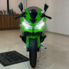 KAWASAKI NINJA ZX-4R 2025 Gasolina-13