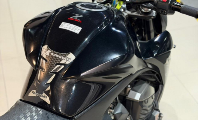KAWASAKI Z-800 2013 Gasolina-15