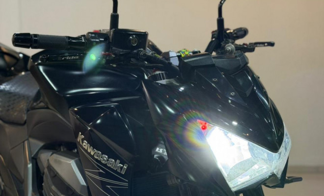 KAWASAKI Z-800 2013 Gasolina-13