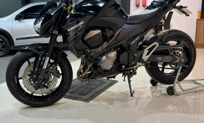 KAWASAKI Z-800 2013 Gasolina-9