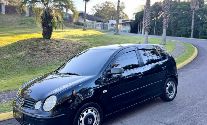 VW - VolksWagen Polo 1.6 Mi/S.Ouro 1.6 Mi Tot.Flex 8V 5p 2006 Flex