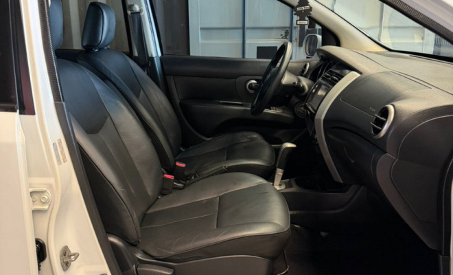 Nissan LIVINA SL 1.8 16V Flex Fuel Aut. 2013 Flex-13