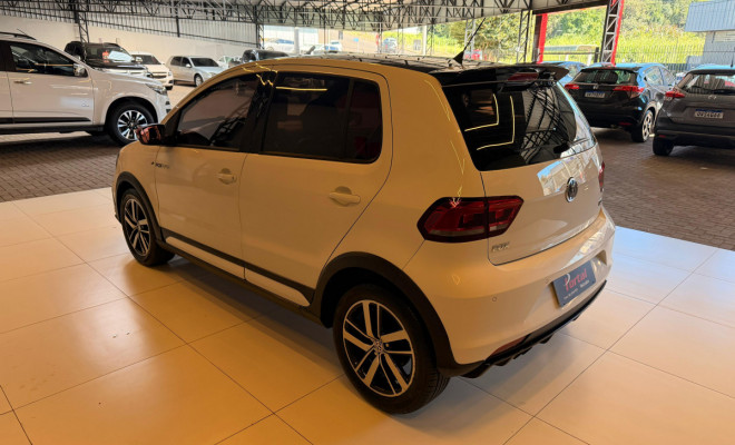 VW - VolksWagen Fox PEPPER 1.6 Flex 16V 5p 2018 Flex-4