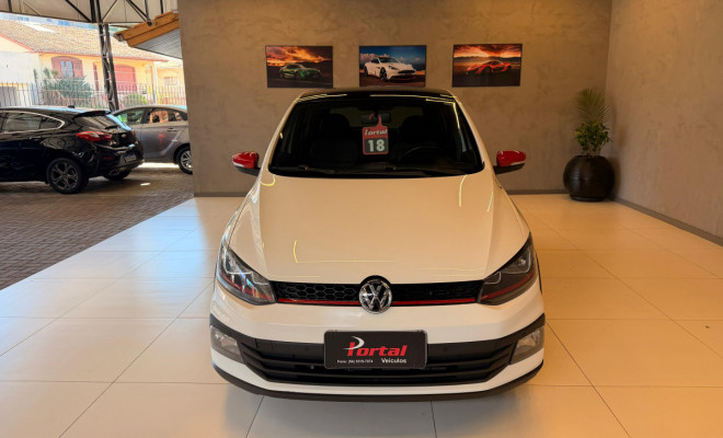 VW - VolksWagen Fox PEPPER 1.6 Flex 16V 5p 2018 Flex-1