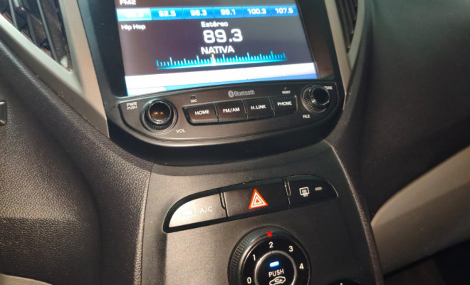 Hyundai HB20S C.Style/C.Plus1.6 Flex 16V Aut. 4p 2018 Flex-10