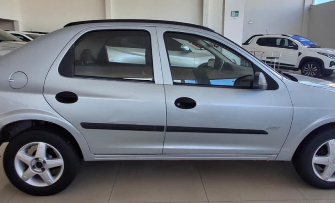 GM - Chevrolet PRISMA  Sed. Maxx/ LT 1.4 8V ECONOF. 4p 2009 Gasolina-5