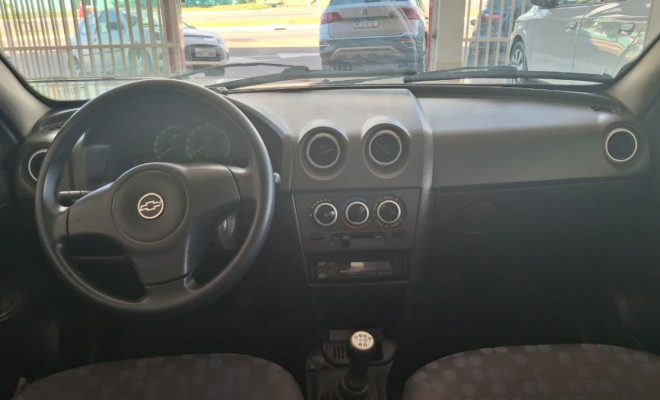 GM - Chevrolet PRISMA  Sed. Maxx/ LT 1.4 8V ECONOF. 4p 2009 Gasolina-7