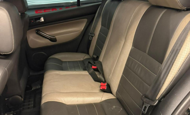 VW - VolksWagen Golf Sportline 1.6 Mi Total Flex 8V 4p 2008 Flex-4