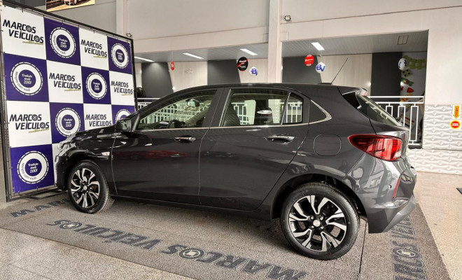 GM - Chevrolet ONIX HATCH PREM. 1.0 12V TB Flex 5p Aut. 2025 Flex-1