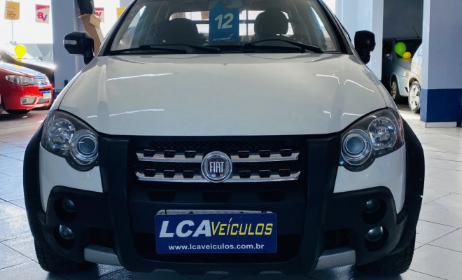 Fiat Strada Adventure1.8/ 1.8 LOCKER Flex CD 2012 Flex-0