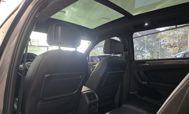 VW - VolksWagen TIGUAN Allspac R-Line 350 TSI 2.0 4x4 2019 Flex-10