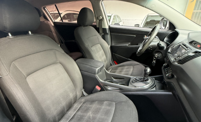 Kia Sportage LX 2.0 16V Flex  Aut. 2012 (repasse)-9