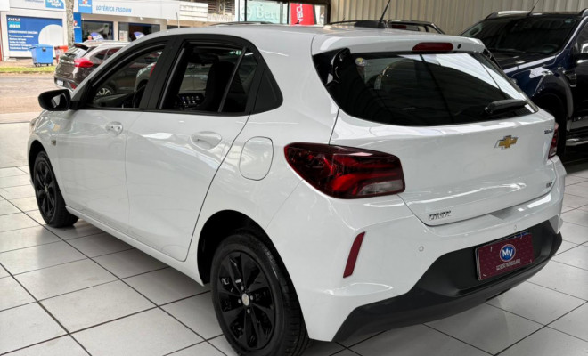 GM - Chevrolet ONIX HATCH LTZ 1.0 12V TB Flex 5p Mec. 2020 Flex-10