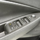 GM - Chevrolet ONIX HATCH LTZ 1.0 12V TB Flex 5p Mec. 2020 Flex-8