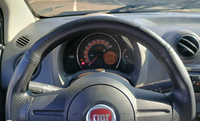 Fiat UNO VIVACE Celeb. 1.0 EVO F.Flex 8V 5p 2015 Flex-9
