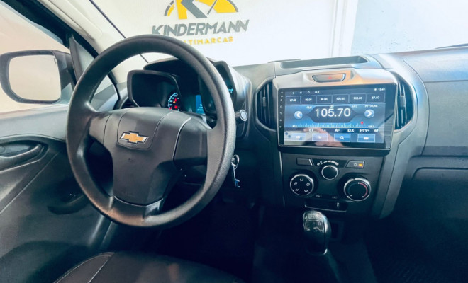 GM - Chevrolet S10 Pick-Up LS 2.4 F.Power 4x2 CD 2013 Flex-8