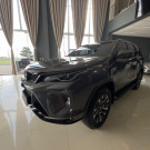 Toyota Hilux SW4 SRX Plat. 4x4 2.8 TB Die. Aut. 2024 Diesel-0