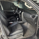 Toyota Hilux SW4 SRX Plat. 4x4 2.8 TB Die. Aut. 2024 Diesel-9