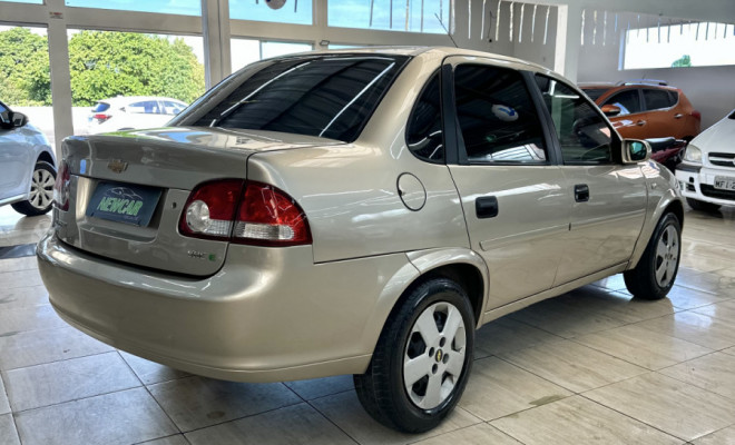 GM - Chevrolet Classic LS 1.0 VHC Flex 4p 2012-4