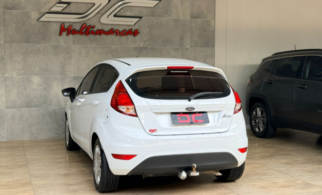 Ford Fiesta 1.5 16V Flex Mec. 5p 2014 Flex-2